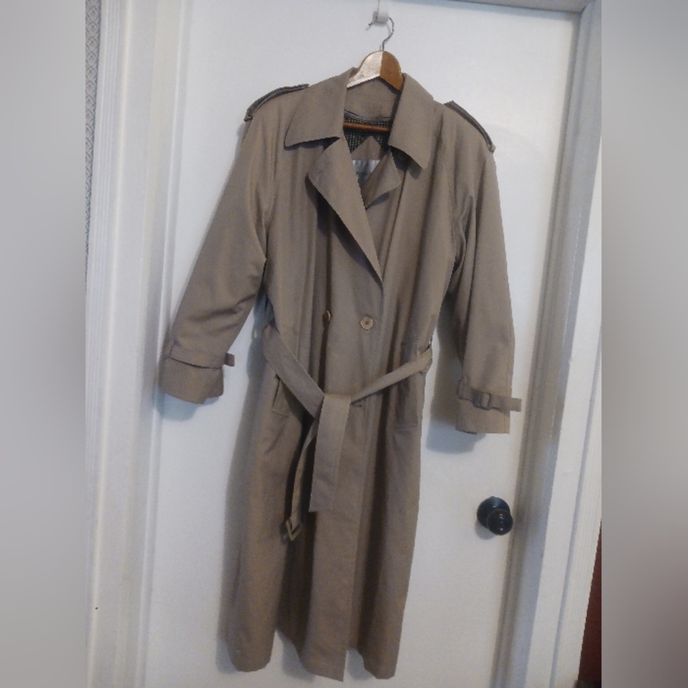 Womens Trench Coat size 12 petite